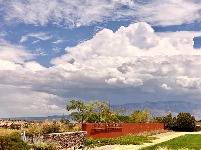 view of mountain feature