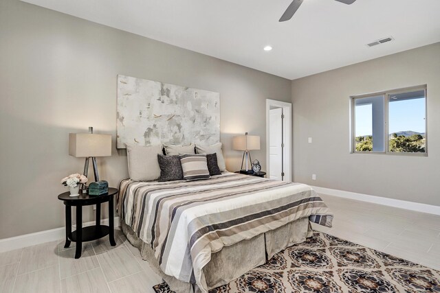 bedroom featuring ceiling fan