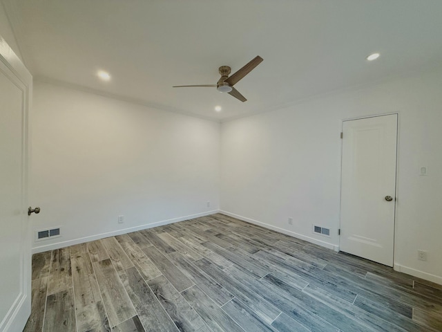 unfurnished room with ceiling fan