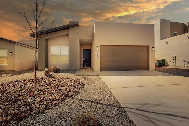 view of front facade featuring a garage