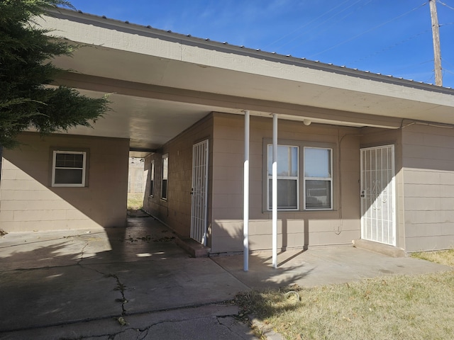 view of entrance to property