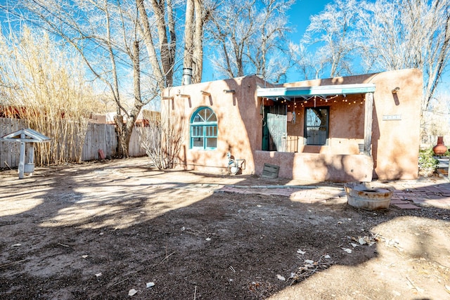 view of front of home