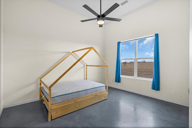 bedroom featuring ceiling fan