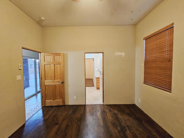 unfurnished room featuring wood finished floors