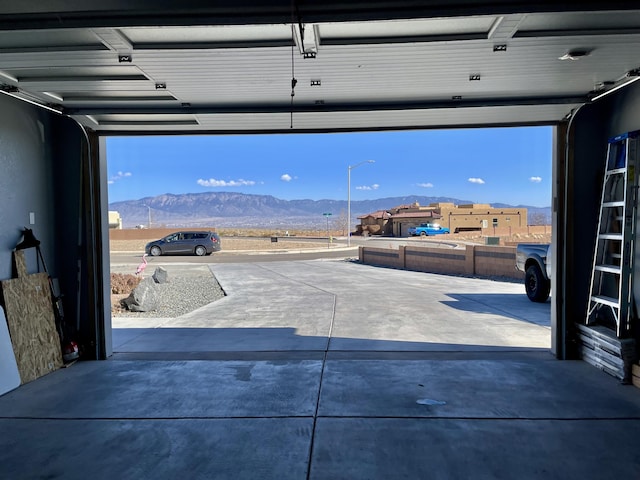 garage featuring a mountain view