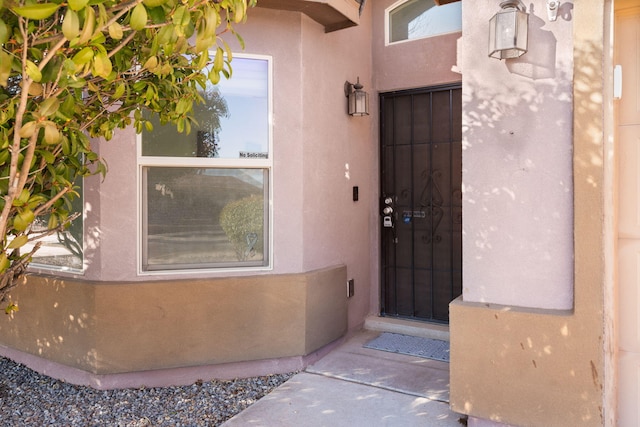 view of entrance to property