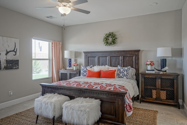 bedroom with ceiling fan