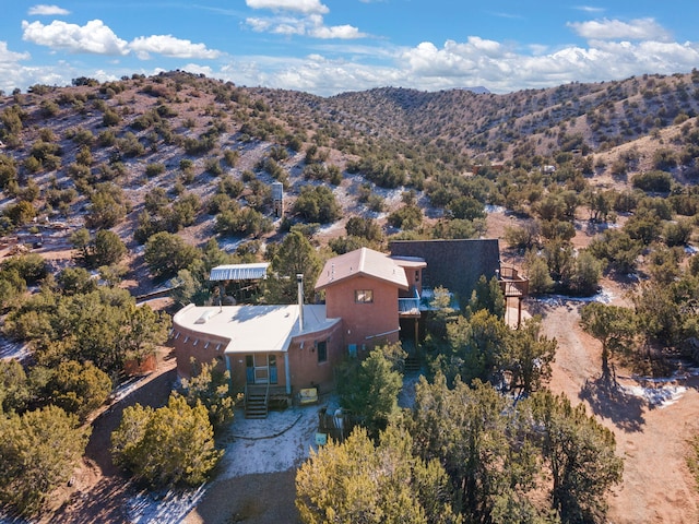 bird's eye view with a mountain view