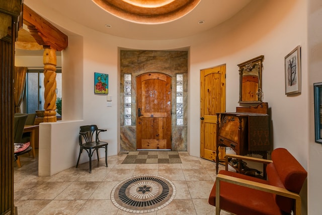 6816 Nagoya Rd NE, Rio Rancho, NM 87144 - foyer entrance featuring a tray ceiling