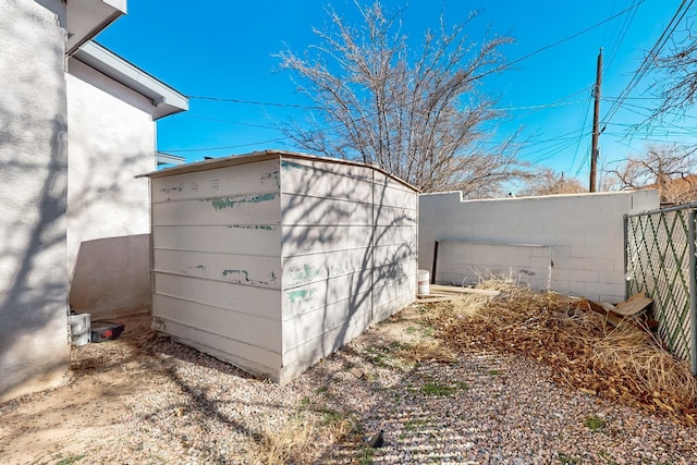 view of outbuilding