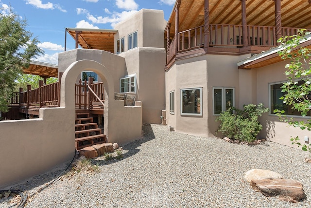 22 Del Charro Rd, Lamy, NM 87540 - view of side of home
