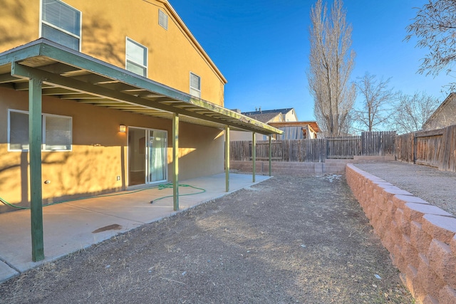 view of yard with a patio