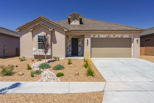 view of front of home featuring a garage