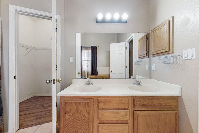 bathroom with vanity