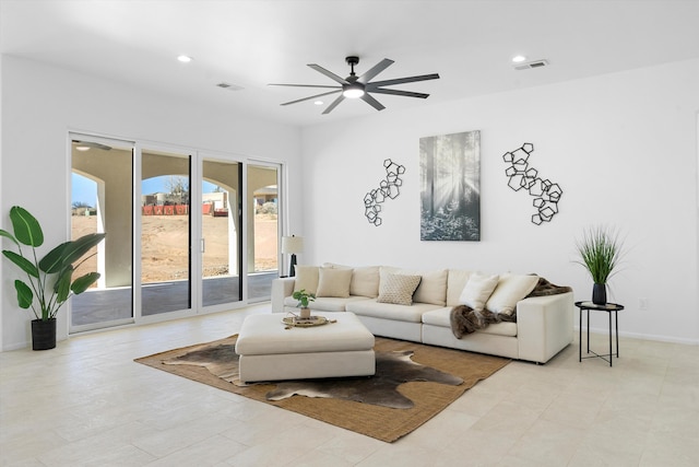 1145 15th St SE, Rio Rancho, NM 87124 - living room with ceiling fan