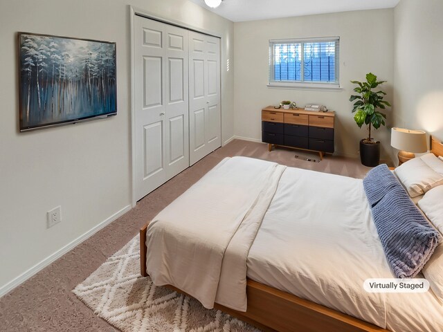 bedroom featuring a closet