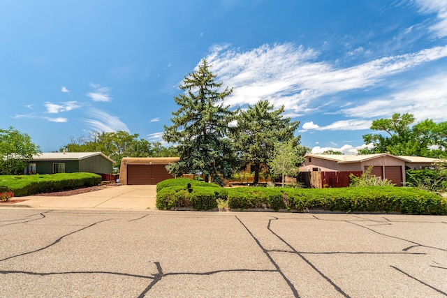 view of front of house with driveway and an attached garage