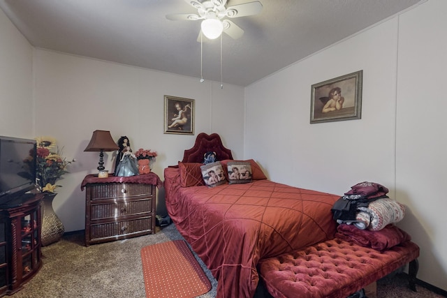 bedroom featuring carpet flooring and ceiling fan