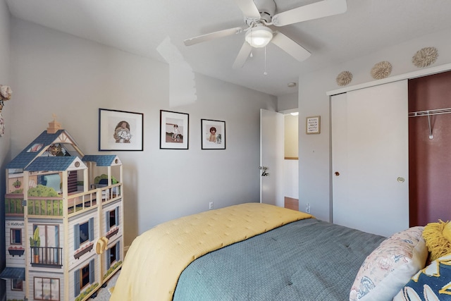 bedroom with a closet and a ceiling fan