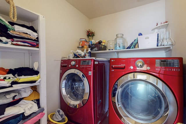 clothes washing area with laundry area and washing machine and dryer