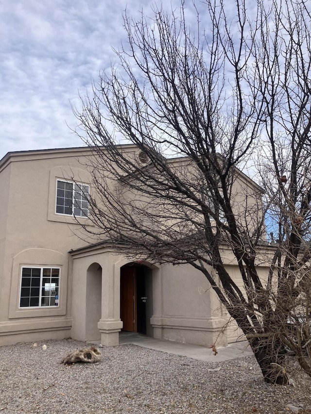 view of front of property with stucco siding