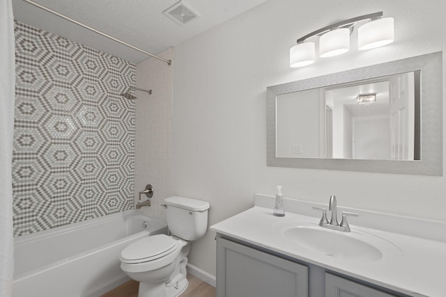 8104 Sleeping Bear Dr NW, Albuquerque, NM 87120 - full bathroom with shower / bath combination, vanity, and wood finished floors