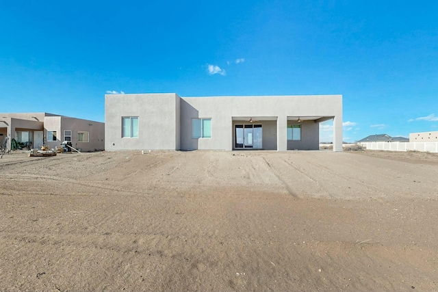 view of front of property featuring stucco siding