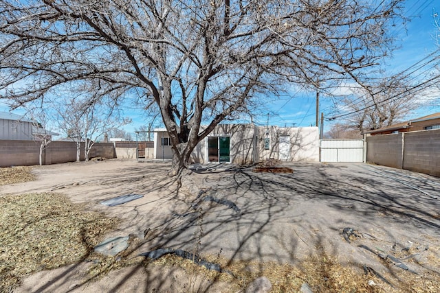 view of yard with fence