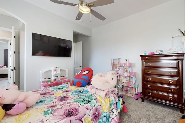 bedroom featuring a ceiling fan and carpet floors