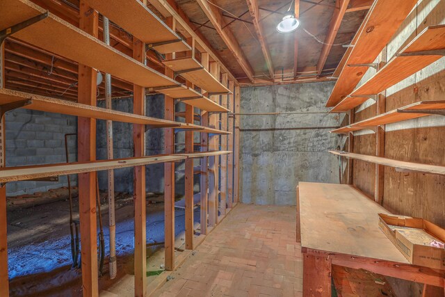 3805 Riverview Rd NW, Albuquerque, NM 87105 - view of storage area