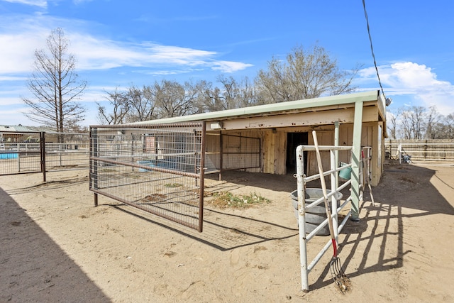 view of outdoor structure with an exterior structure and an outdoor structure