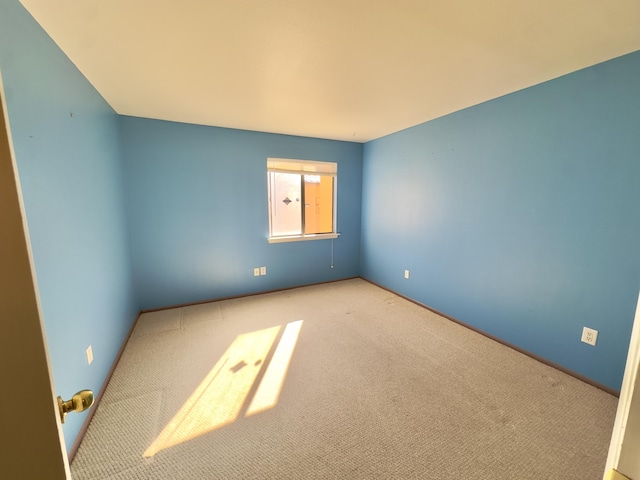 empty room with carpet