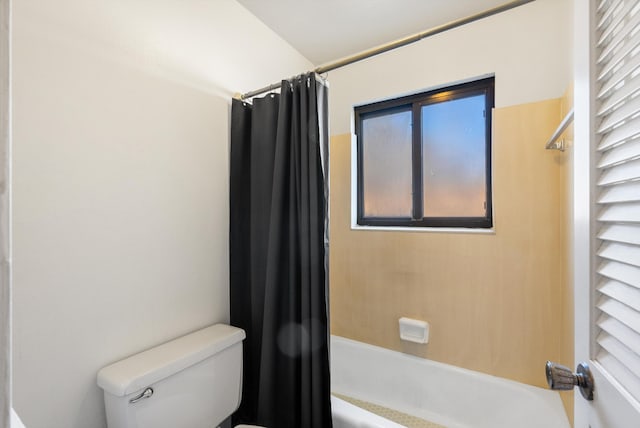 full bathroom with shower / bathtub combination with curtain and toilet