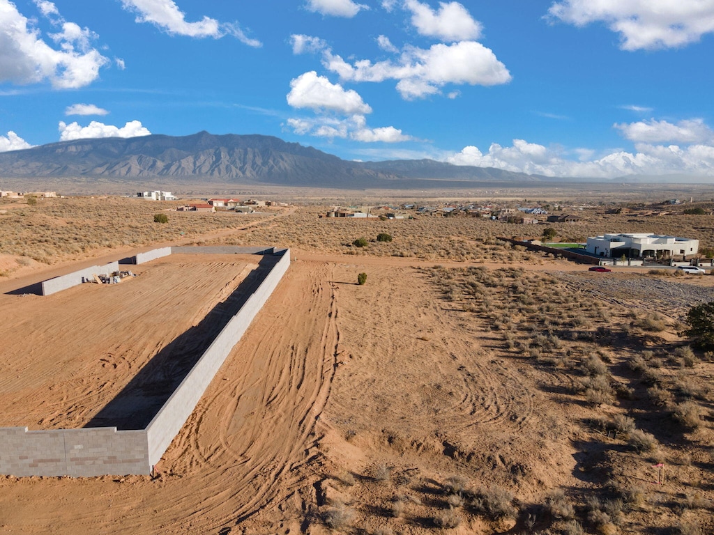 6325 La Paz Rd NE, Rio Rancho, NM 87144