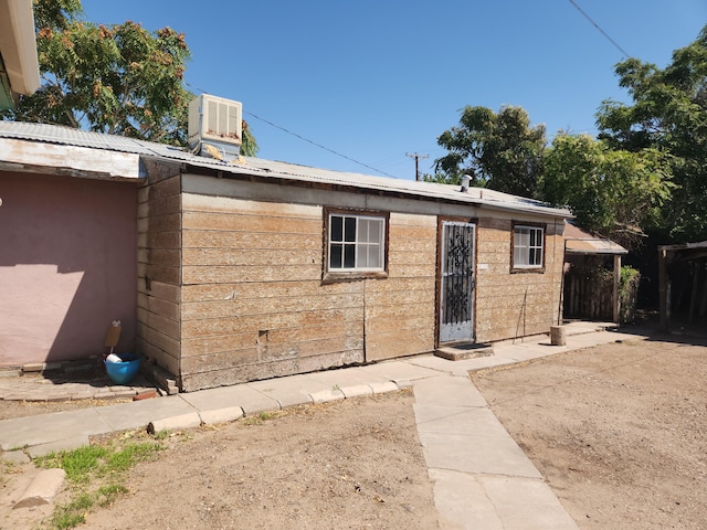 912 Camino Del Pueblo, Bernalillo, NM 87004 - view of front facade with cooling unit