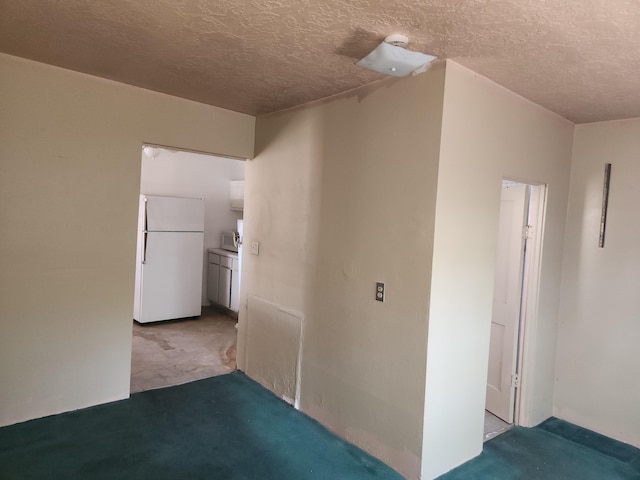 912 Camino Del Pueblo, Bernalillo, NM 87004 - interior space with a textured ceiling