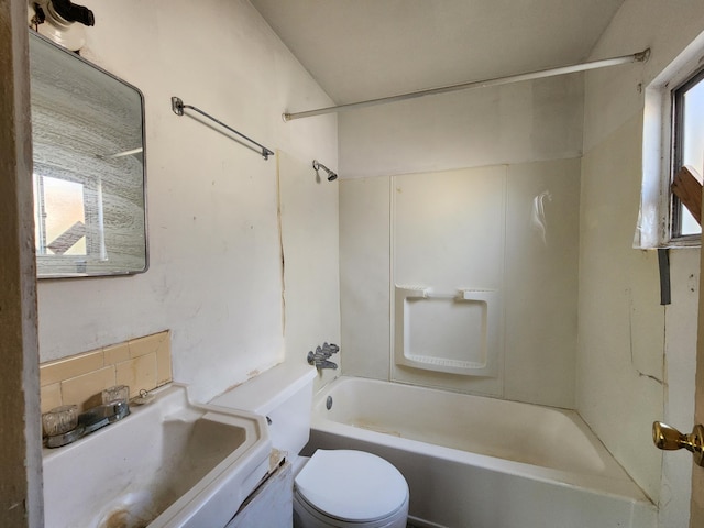 912 Camino Del Pueblo, Bernalillo, NM 87004 - full bath featuring shower / bathing tub combination, toilet, and vanity