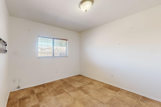 6817 Armand Rd NW, Albuquerque, NM 87120 - spare room with baseboards