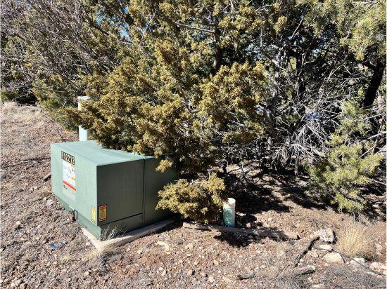 8 Pinon Point Rd, Tijeras, NM 87059