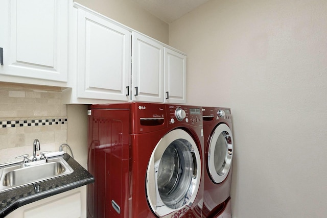 6404 Oak Hill NE, Albuquerque, NM 87111 - clothes washing area with washer and clothes dryer, cabinet space, and a sink