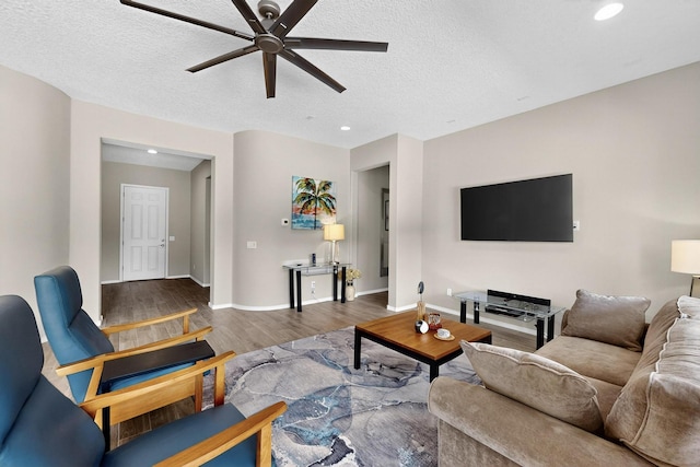 9216 Crystal Creek Ln NW, Albuquerque, NM 87120 - photo 7