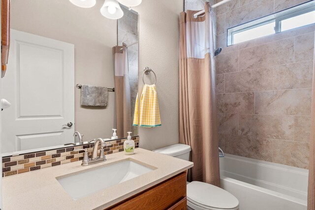460 Rio Chama Cir SW, Los Lunas, NM 87031 - bathroom with toilet, vanity, and shower / tub combo