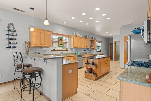 kitchen with stainless steel appliances, recessed lighting, visible vents, and open shelves