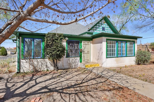 223 Edith Blvd SE, Albuquerque, NM 87102 - view of front of property featuring fence