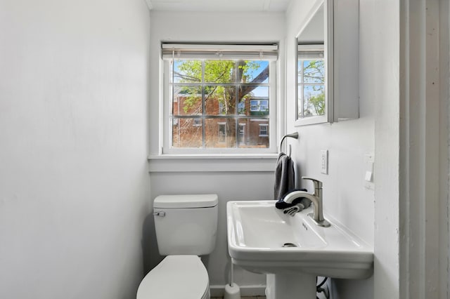 223 Edith Blvd SE, Albuquerque, NM 87102 - half bath with a sink and toilet