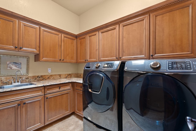 3605 Greystone Ridge Dr SE, Rio Rancho, NM 87124 - washroom with washer and clothes dryer and cabinet space