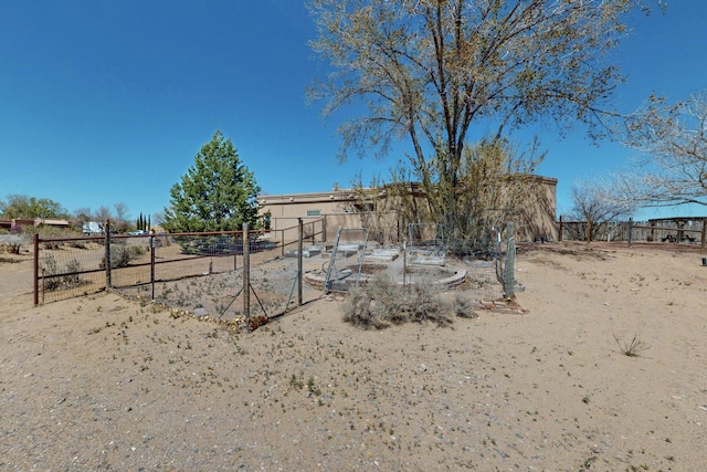 122 Martha Ct, Corrales, NM 87048 - view of yard featuring fence