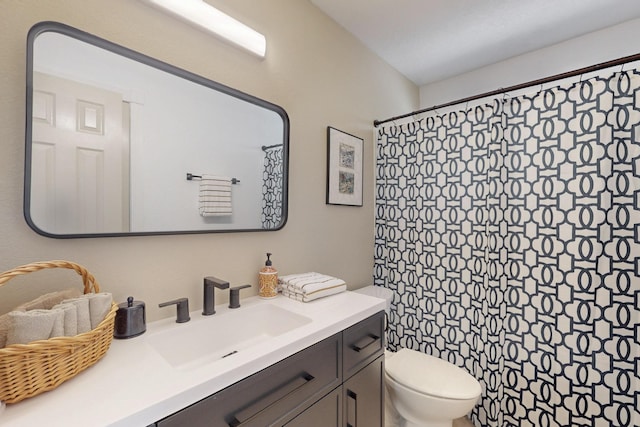 2 Cedar Hill Pl, Cedar Crest, NM 87008 - bathroom with vanity and a shower with curtain