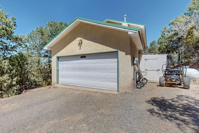 2 Cedar Hill Pl, Cedar Crest, NM 87008 - view of detached garage