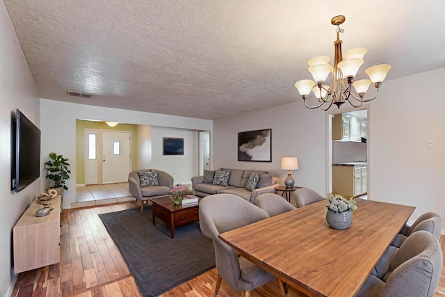 3708 Vermont St NE, Albuquerque, NM 87110 - photo 3
